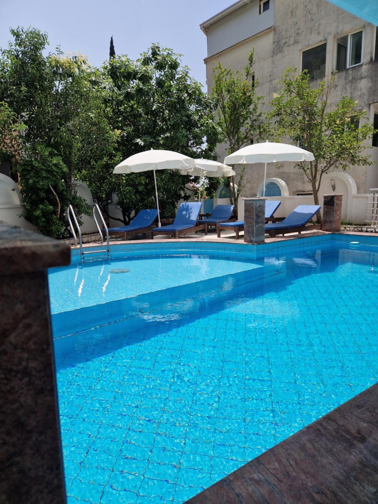 Villa Golf Budva Eksteriør billede